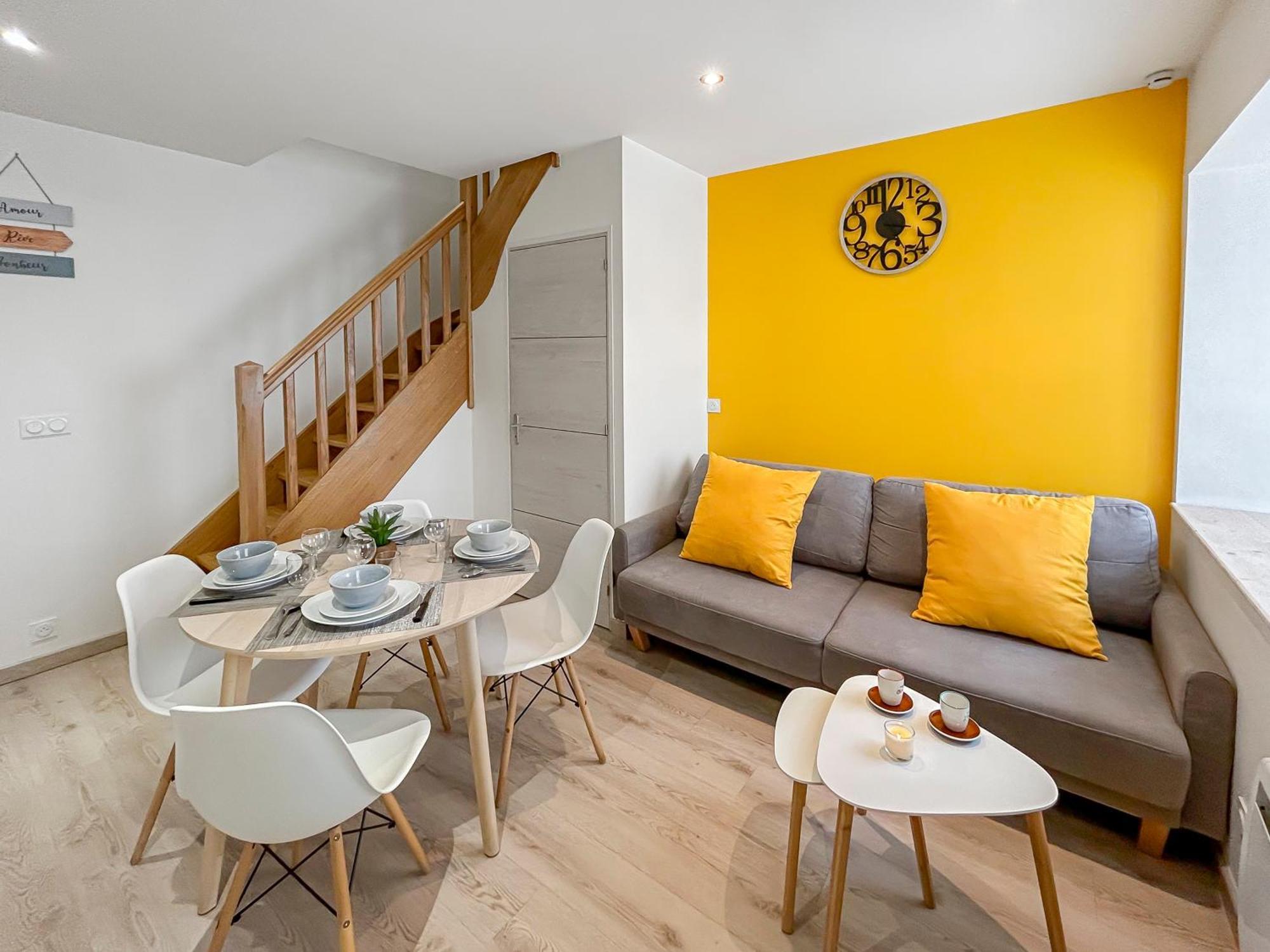 L'Atypique Hyper Centre Wifi Et Netflix Gratuit Appartement Mayenne Buitenkant foto